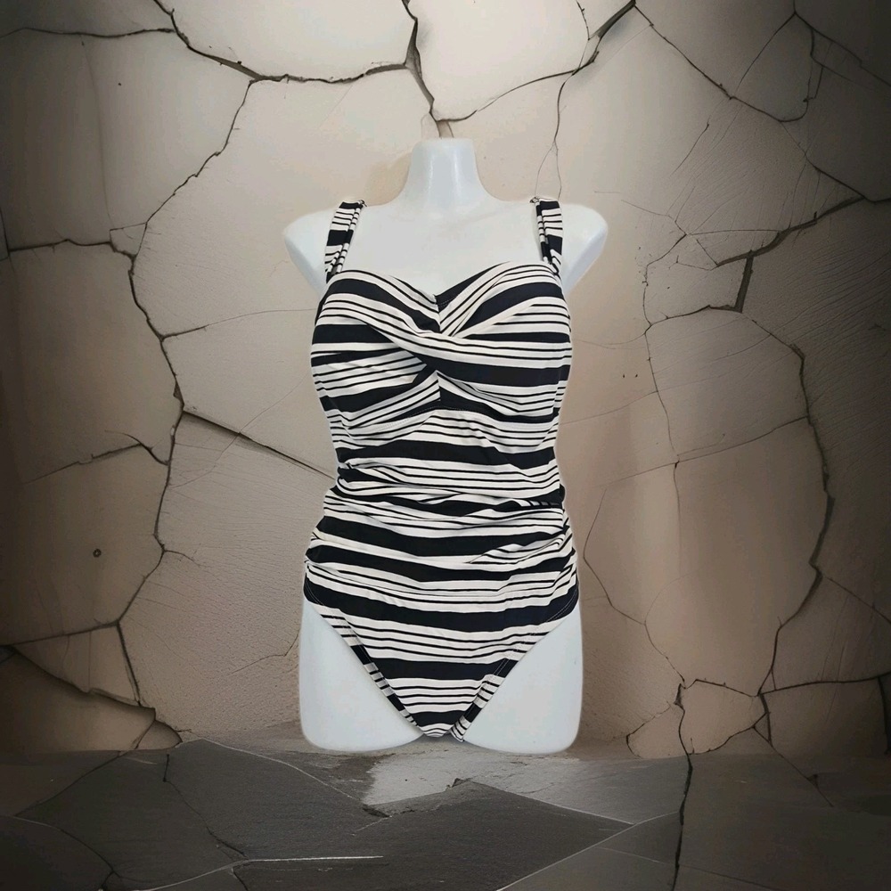 Catalina 2X One Piece Swimsuit Stripe Classic Chic Nautical Retro Pinup Style